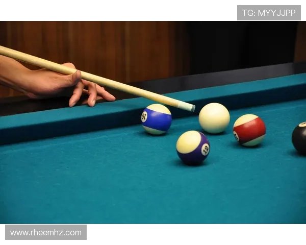 台球技巧与策略深度剖析：从基础入门到高级技巧的全面指导