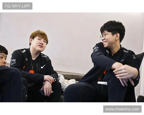 TES意识争议引发热议电竞圈对英雄联盟战术理解的深度探讨