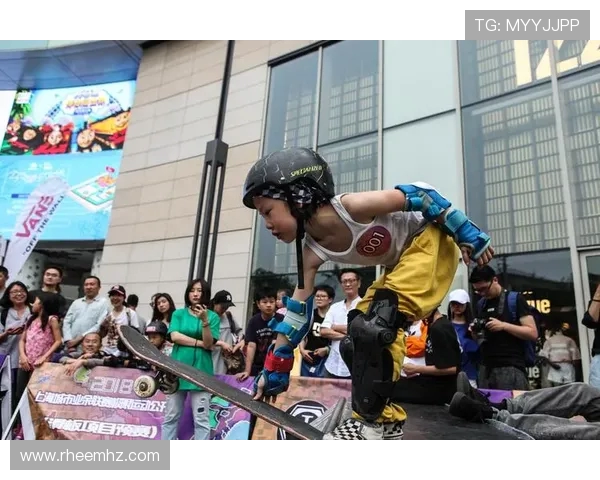 上海极限运动队包夹现象解析及其对运动发展的影响