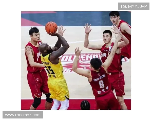 广州篮球队强势领跑精英赛积分榜总分达到90分展现冠军实力