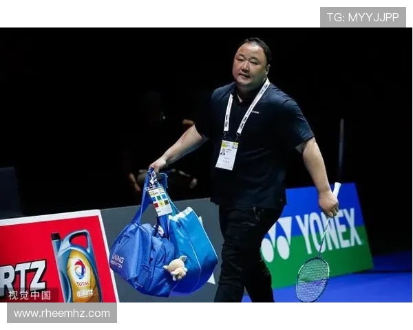 重庆乒乓球队在世锦赛中的灵活性表现与战术调整分析